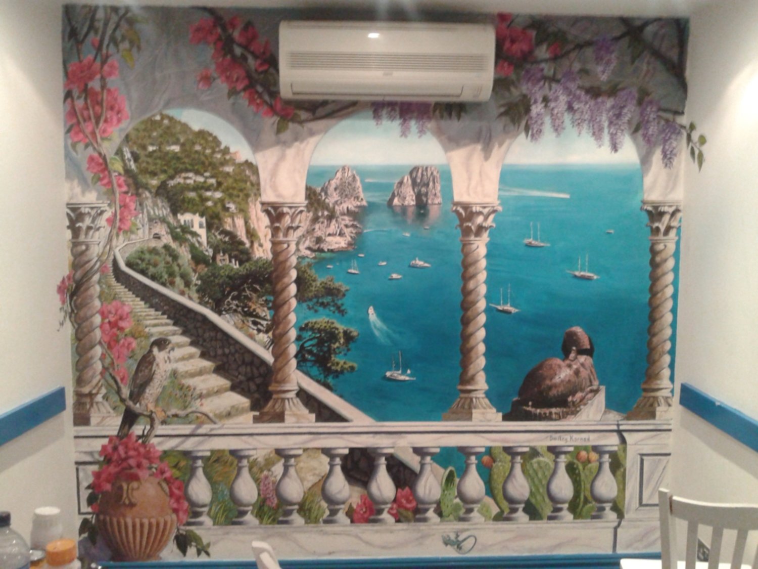 Mural of Capri painted in the restaurant Capri